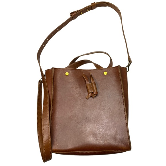 Madewell Handbags - Madewell leather crossbody bag